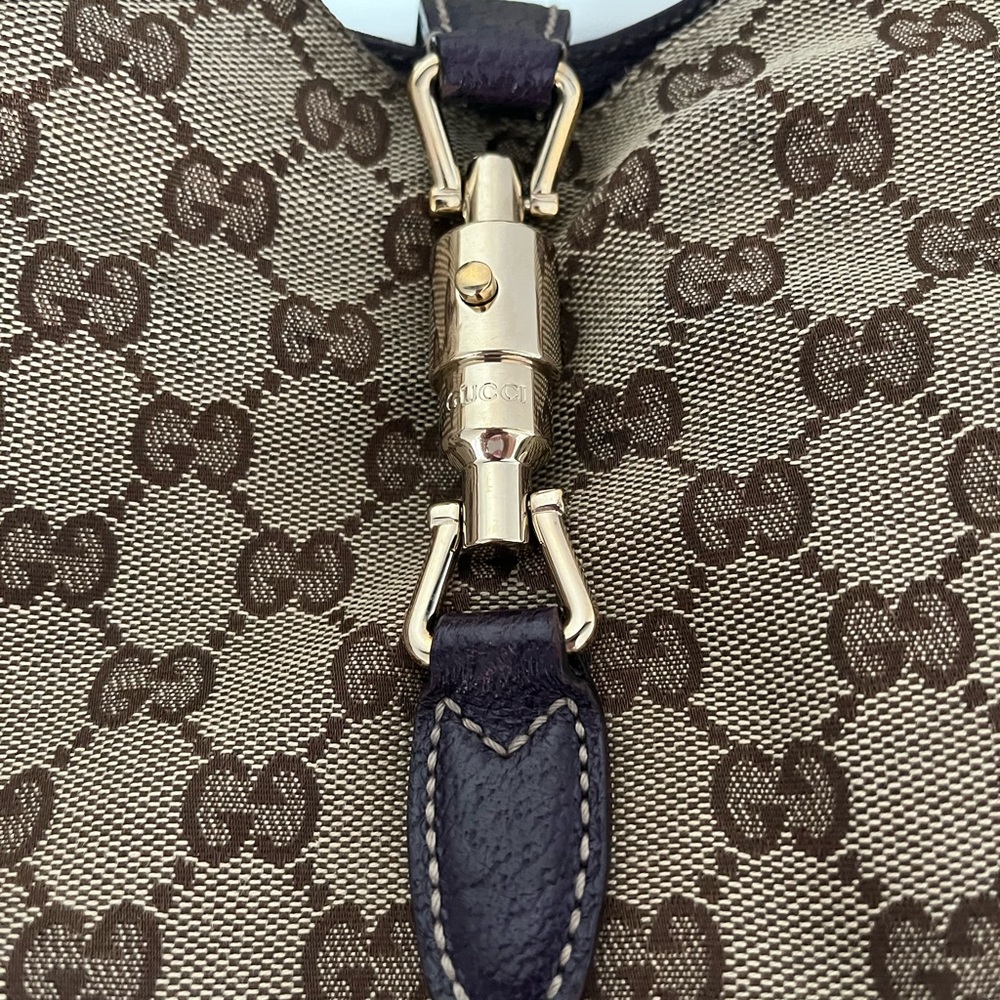 Gucci Brown Monogram Canvas Shoulder Bag with purple Leather Trim - Picture 3 of 11